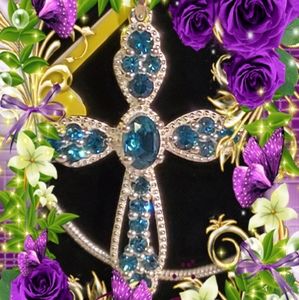 SWAROVSKI STERLING SILVER PENDANT W/CHAIN